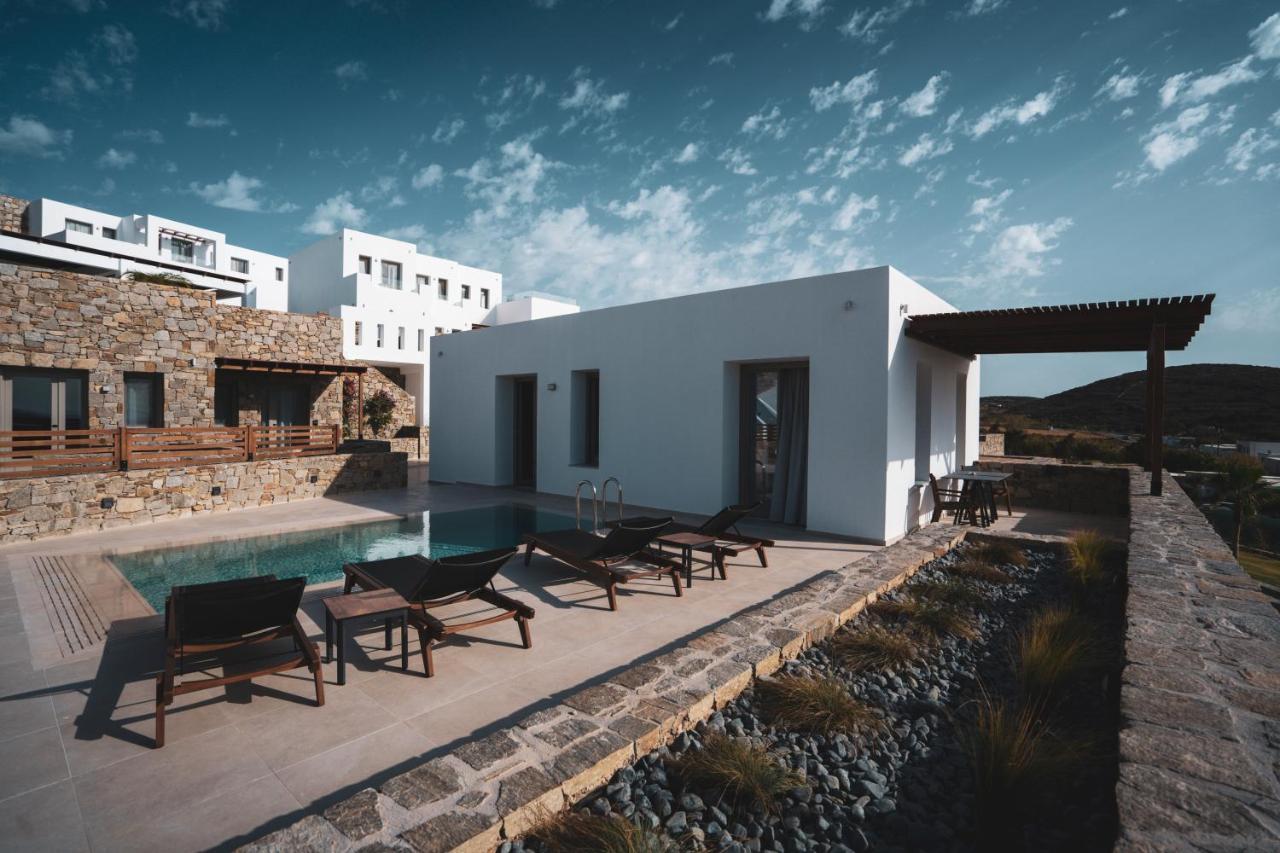 Kouros Blanc Resort & Suites Pounda Exterior foto