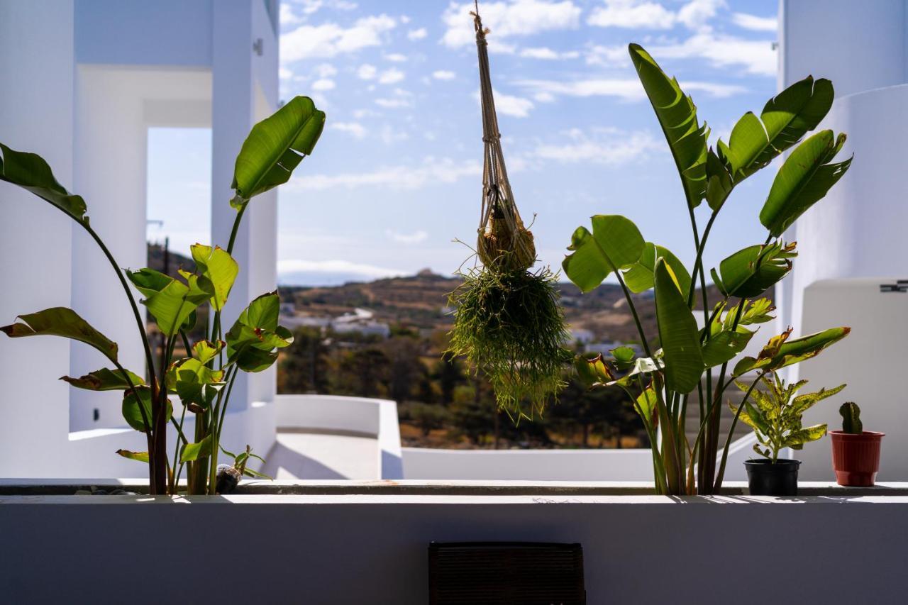 Kouros Blanc Resort & Suites Pounda Exterior foto