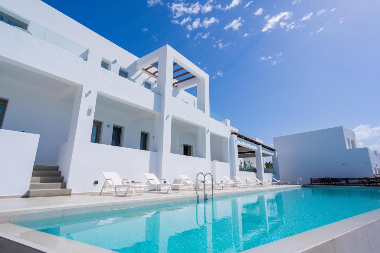 Kouros Blanc Resort & Suites Pounda Exterior foto