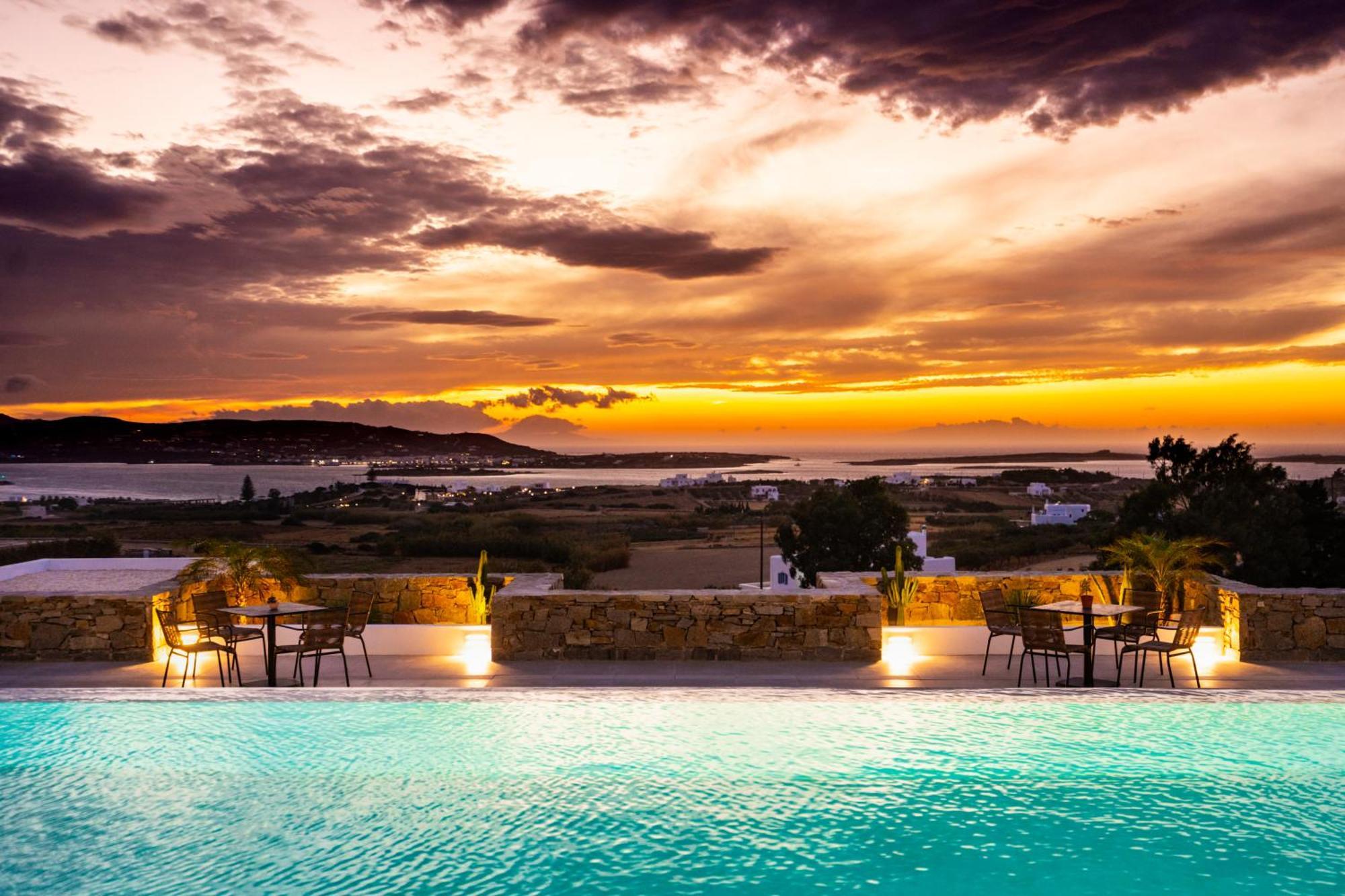Kouros Blanc Resort & Suites Pounda Exterior foto
